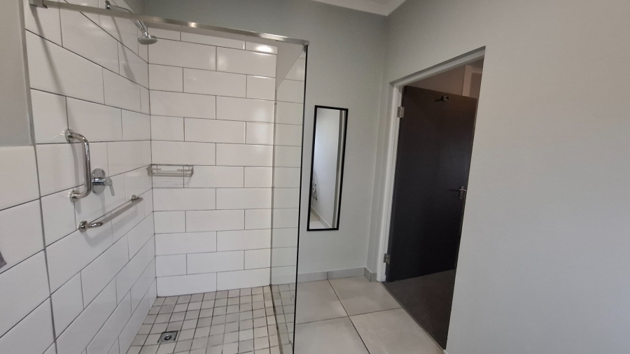 8 Bedroom Property for Sale in Blanco Western Cape